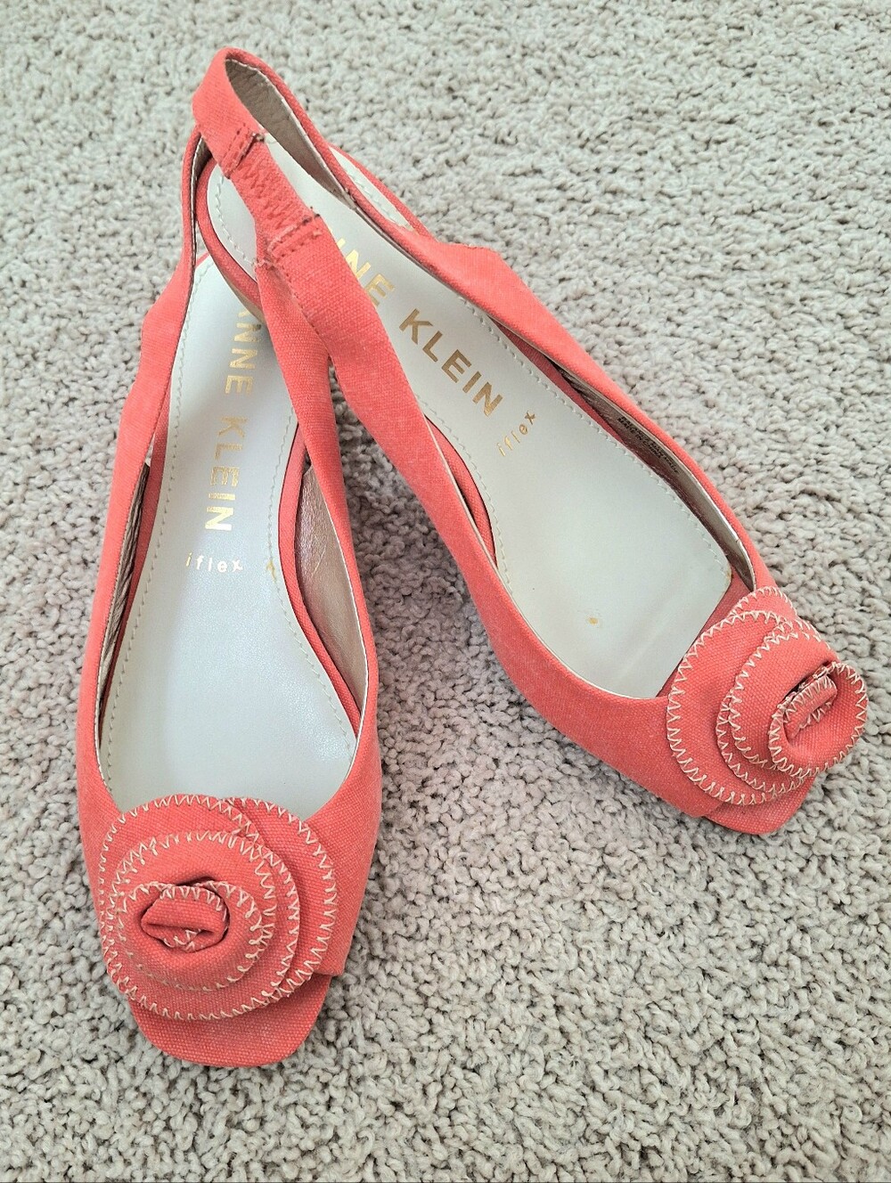 Anne Klein Harietta Rosette Peep-toe Slingback Cork Wedge Heel Peach Sandals 9